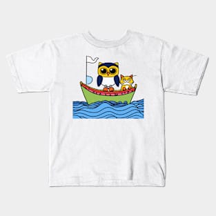 The owl and pussy cat went to sea Kids T-Shirt